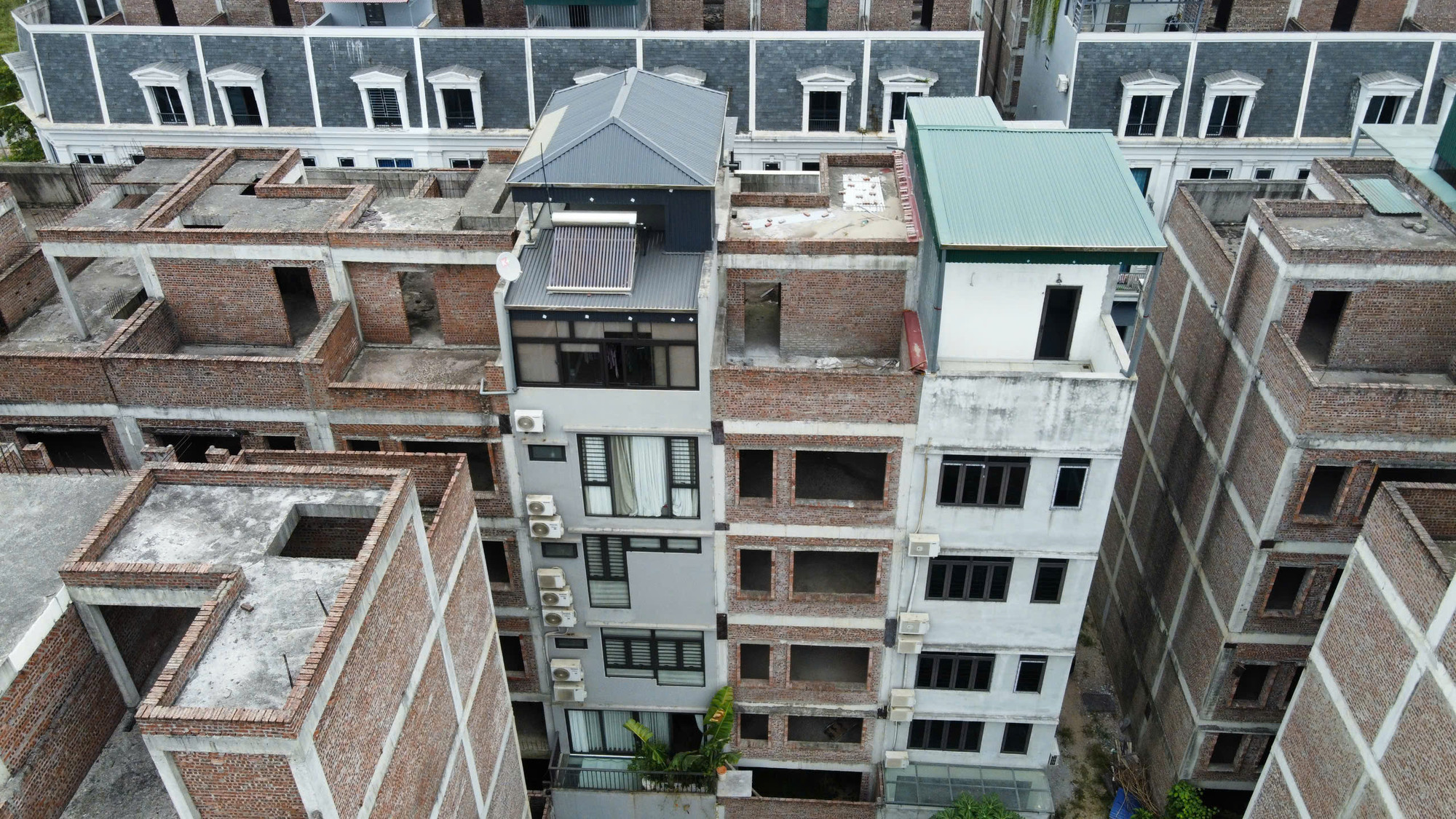 Tuổi 1977 Xây Nhà Năm 2025 - Cơ Hội Vàng Cho Gia Đình Hạnh Phúc