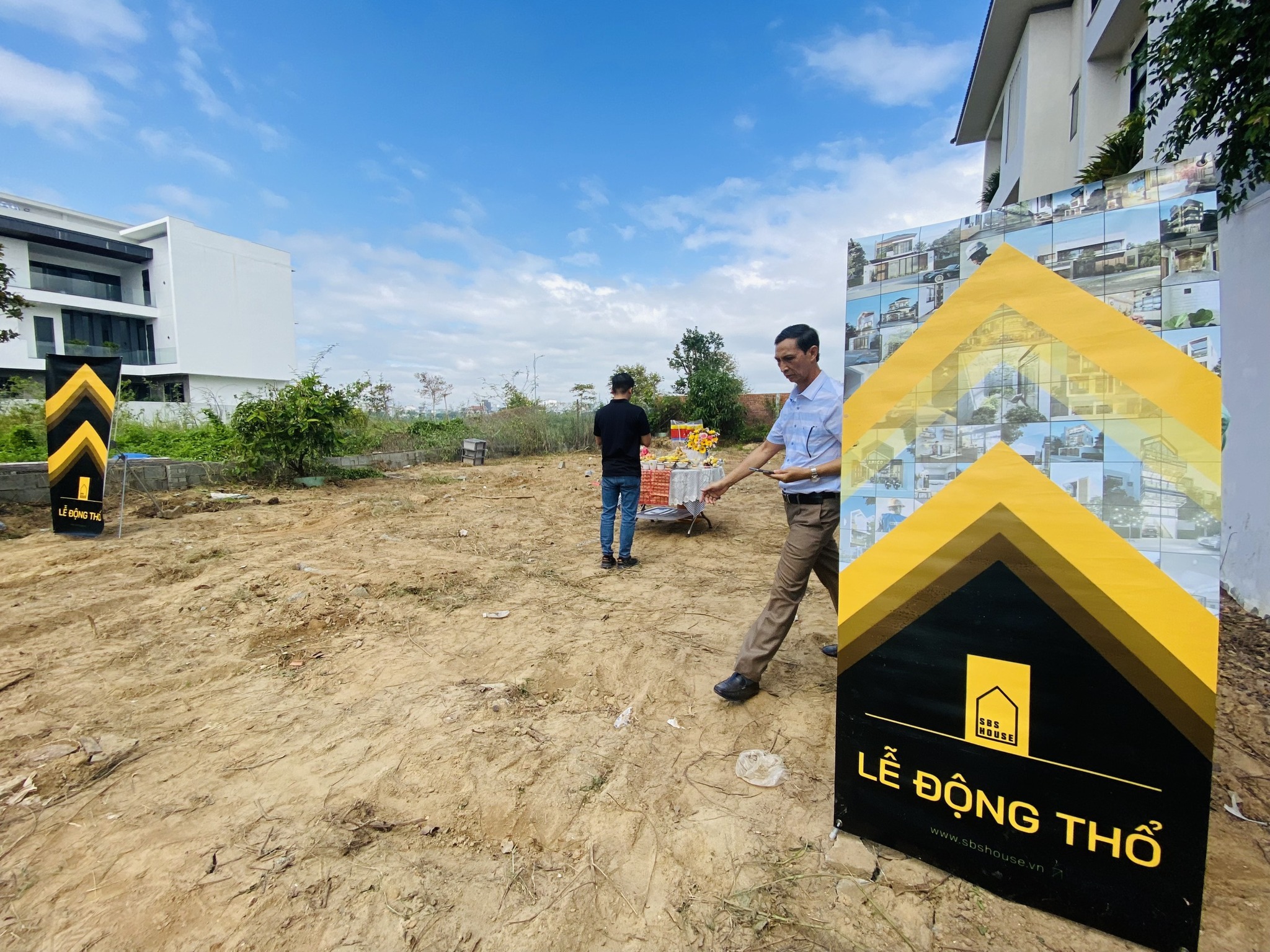 Hướng dẫn sắm lễ động thổ xây nhà – Từ A đến Z